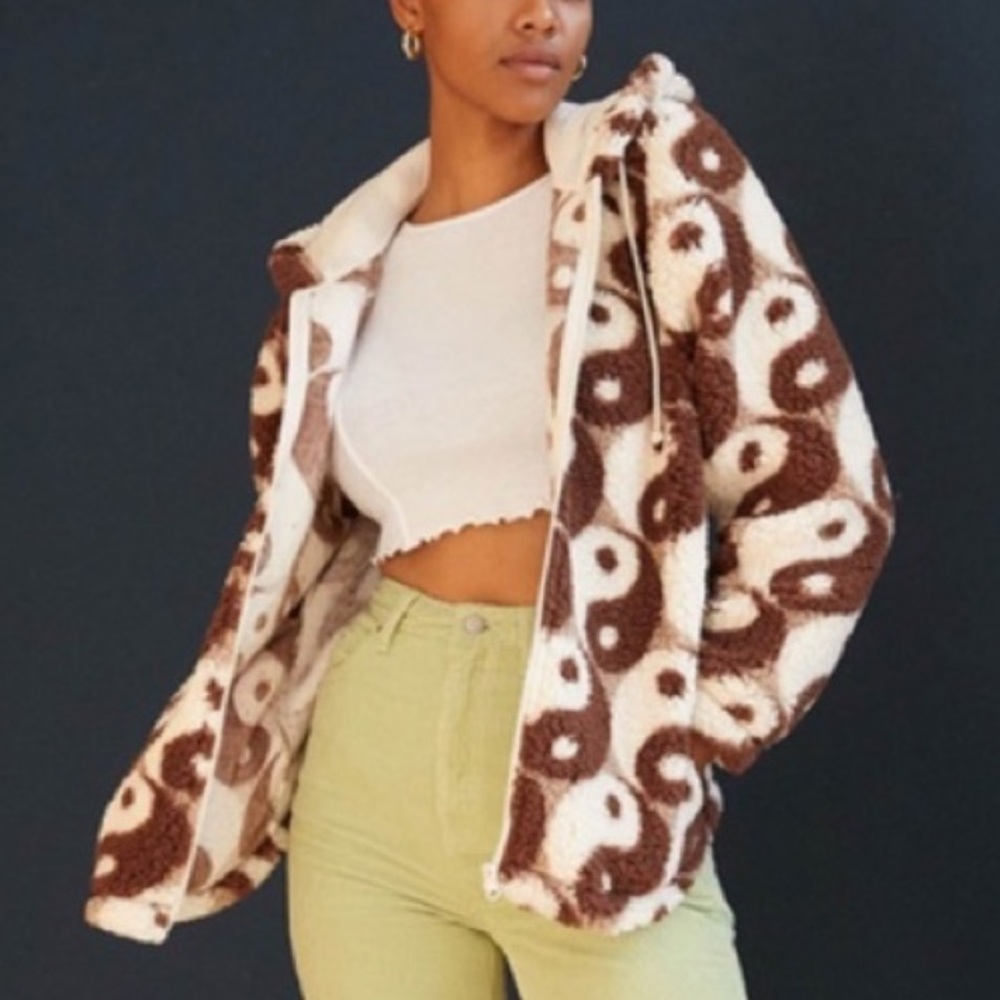Pacsun Yin Yang Sherpa Jacket